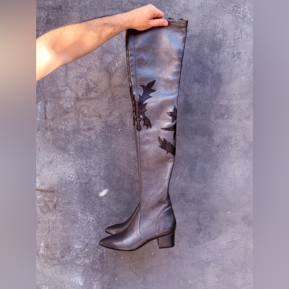 NWT🖤CHANEL🖤14A Metiers D'Art Dark Metallic Grey Thigh High Lambskin Boots - Picture 14 of 17